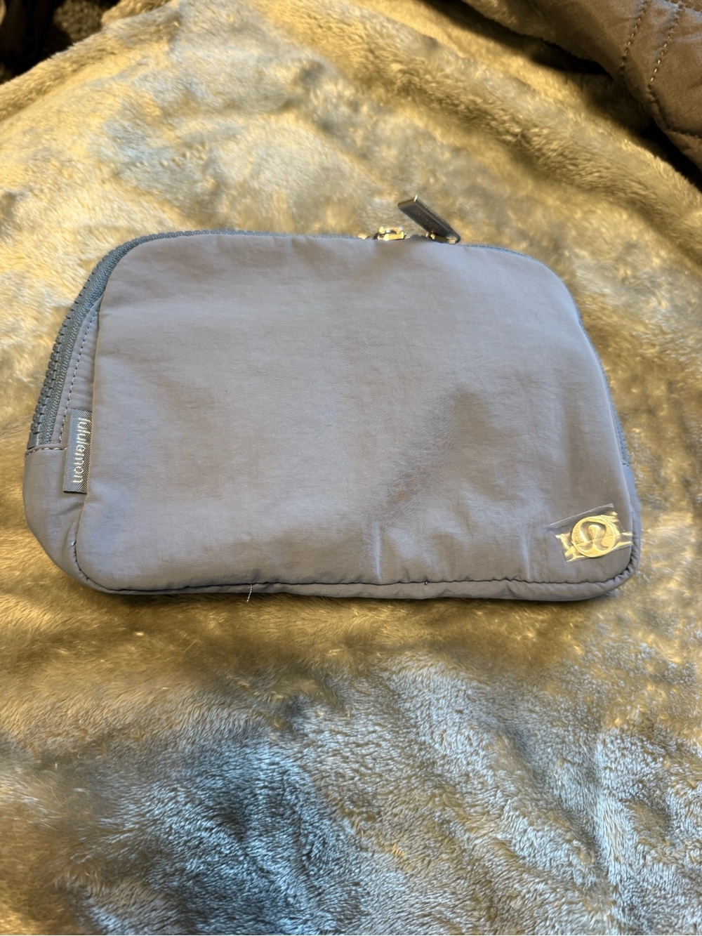 lululemon athletica belt bag